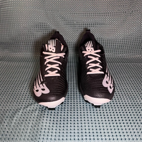 ***NWT*** MEN`S FUELCELL 4040 V6 MOLDED BASEBALL CLEATS - Picture 2 of 11